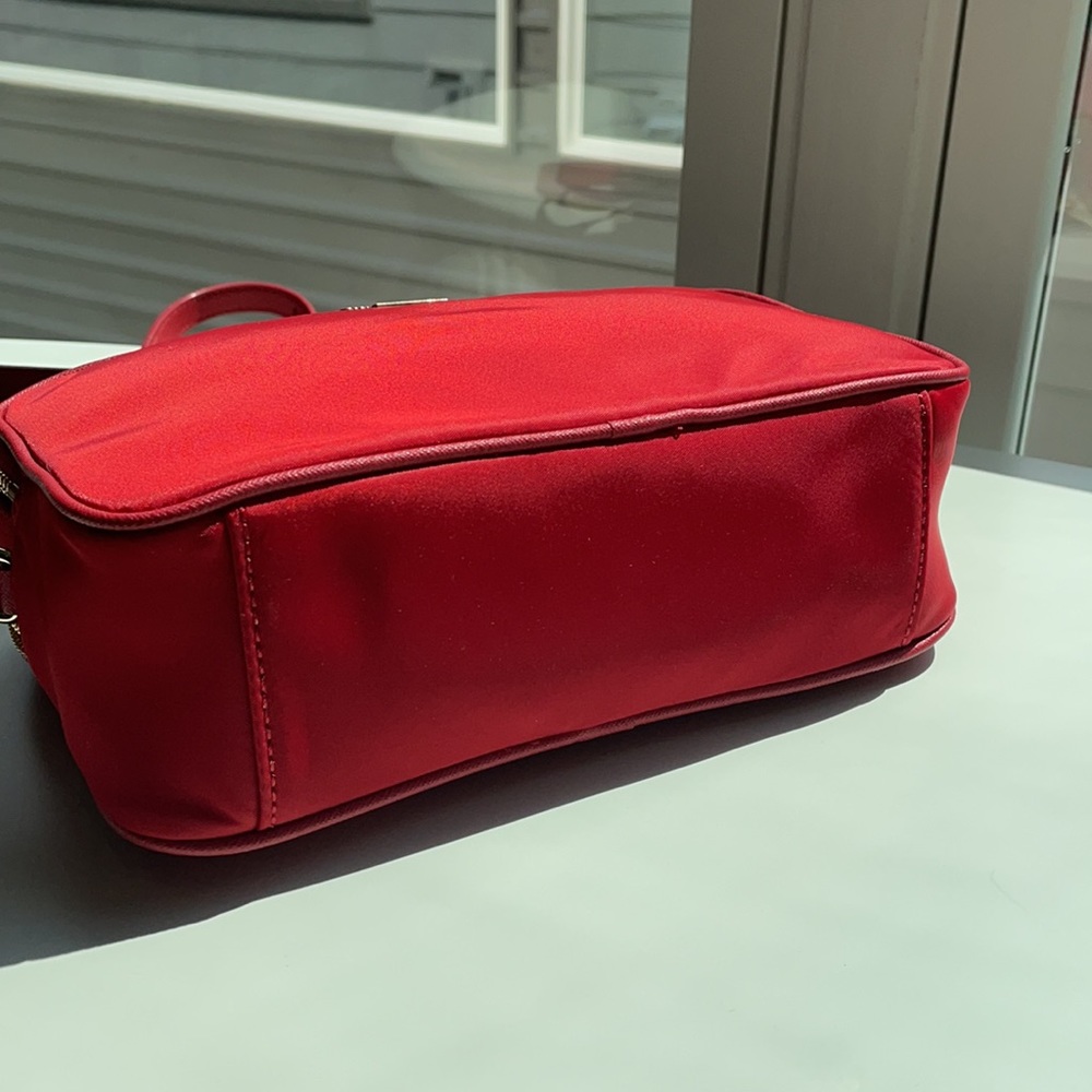 RARE- NWOT-Kate Spade- Red crossbody - Picture 6 of 8